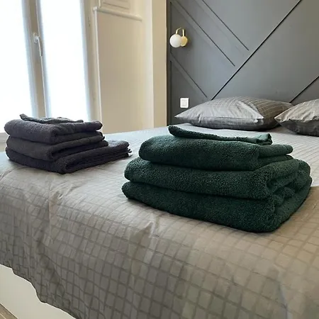Cosy Proche Rer Et Centre Апартаменты *