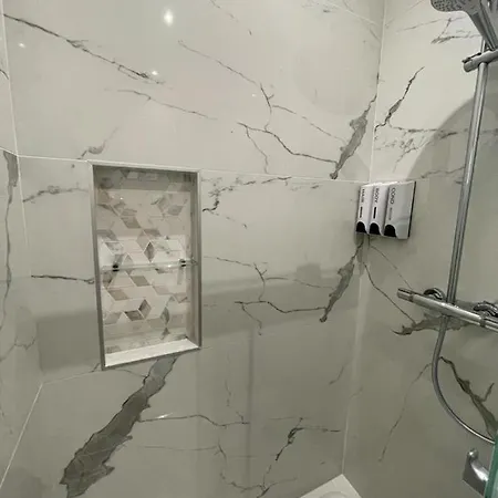 Cosy Proche Rer Et Centre * Ле-Плесси-Робинсон
